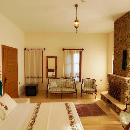 Отель Ikiz Konaklar 5*