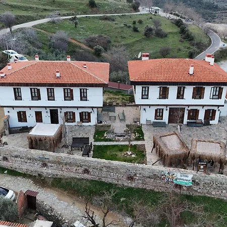 ıkiz Konaklar