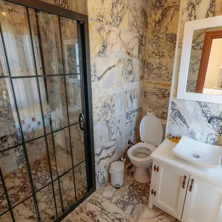 Ikiz Konaklar Hotell 5*