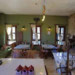 فندق Ikiz Konaklar